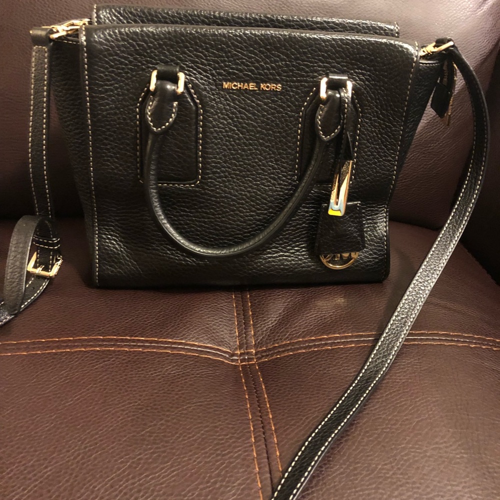 Mk black purse crossbody Michael Kors